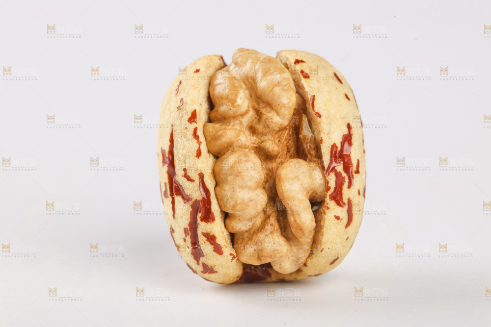 去皮枣夹核桃