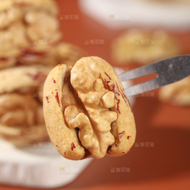 去皮枣夹核桃