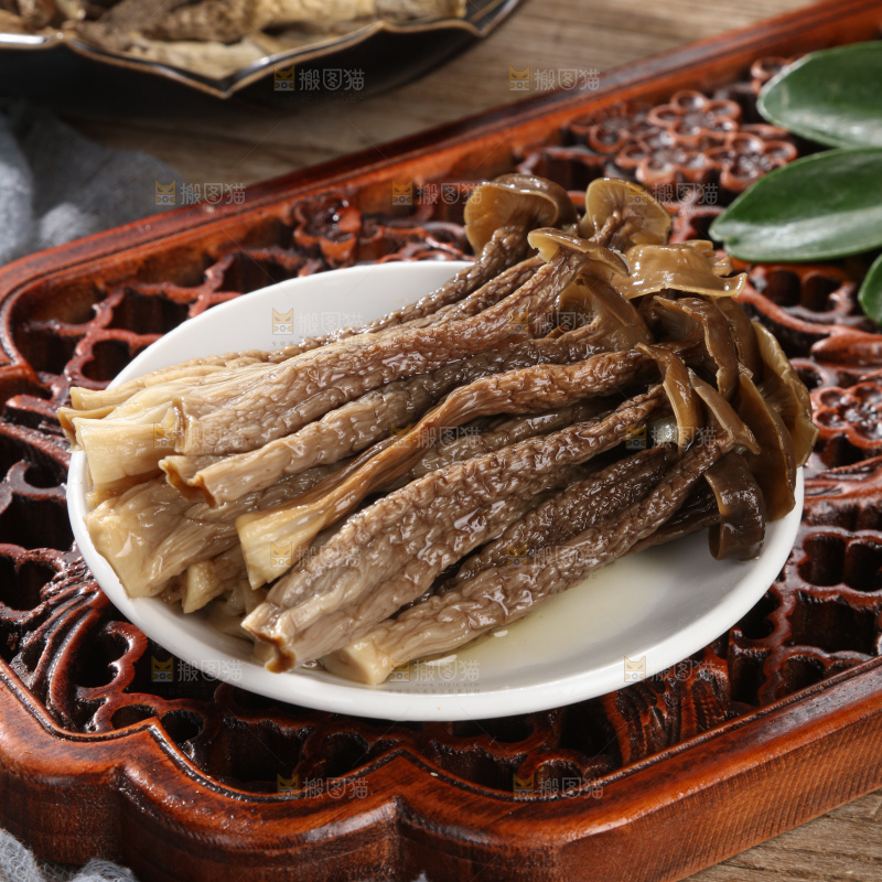 鹿茸菇
