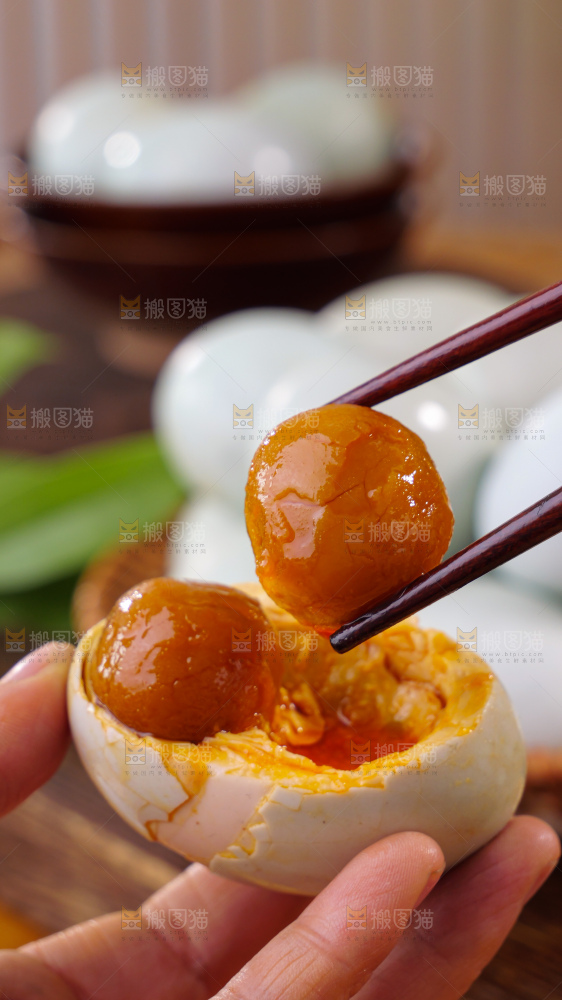 双黄咸鸭蛋