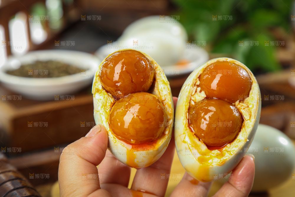 双黄咸鸭蛋
