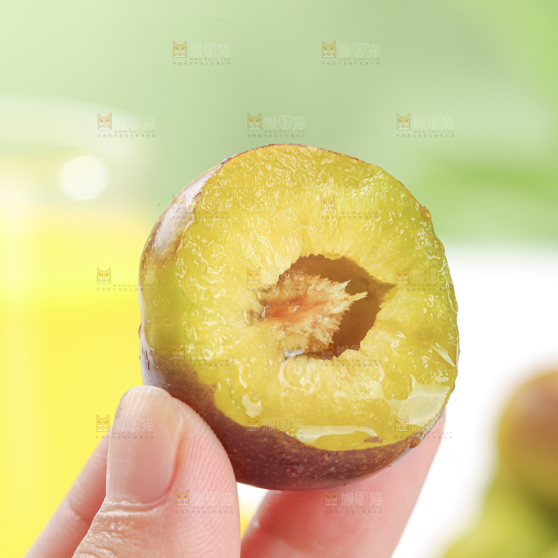 茵红脱骨李