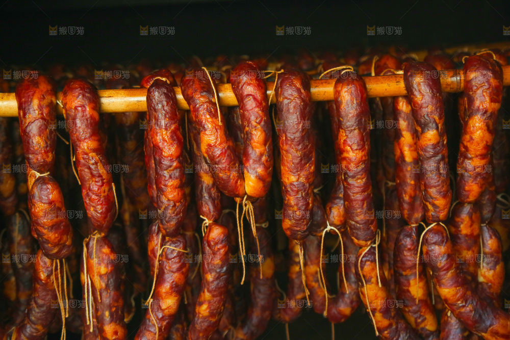 烟熏腊肠