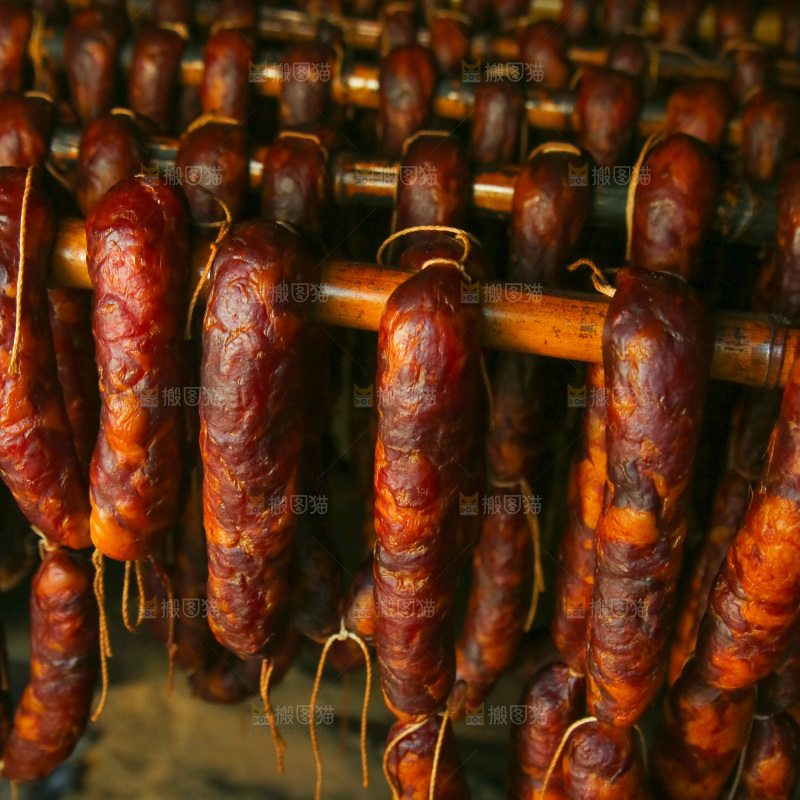 烟熏腊肠